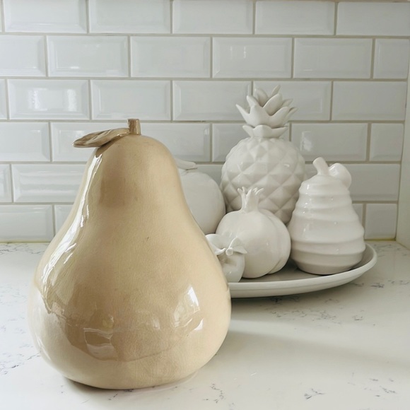 Aporos Oversized Ceramic Pair Sculpture - Picture 3 of 9